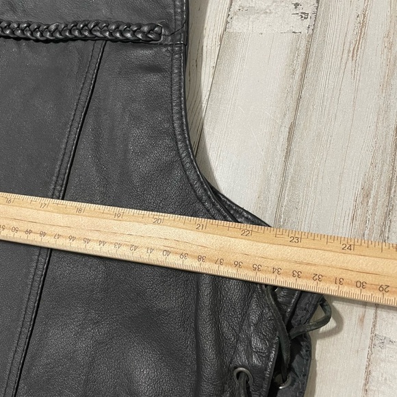 VTG Sunbelt Leather Collection Black Leather Lace Up Sides Vest Mens 48 - Picture 8 of 9